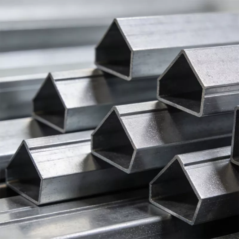 Kəskin künc kvadrat borusu